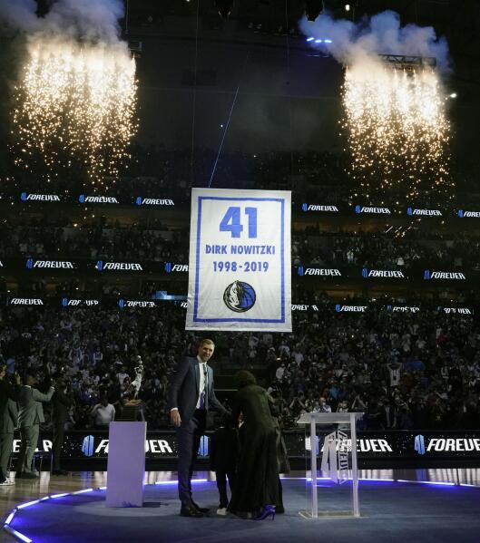 Dirk outlet nowitzki memorabilia